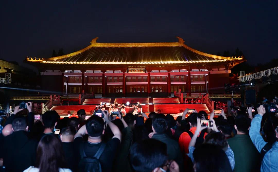 近日，南京博物院上演“博物馆奇妙夜”活动。南报融媒体记者 杜文双 摄